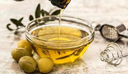 Polyunsaturated Fats Help Beat High Cholesterol
